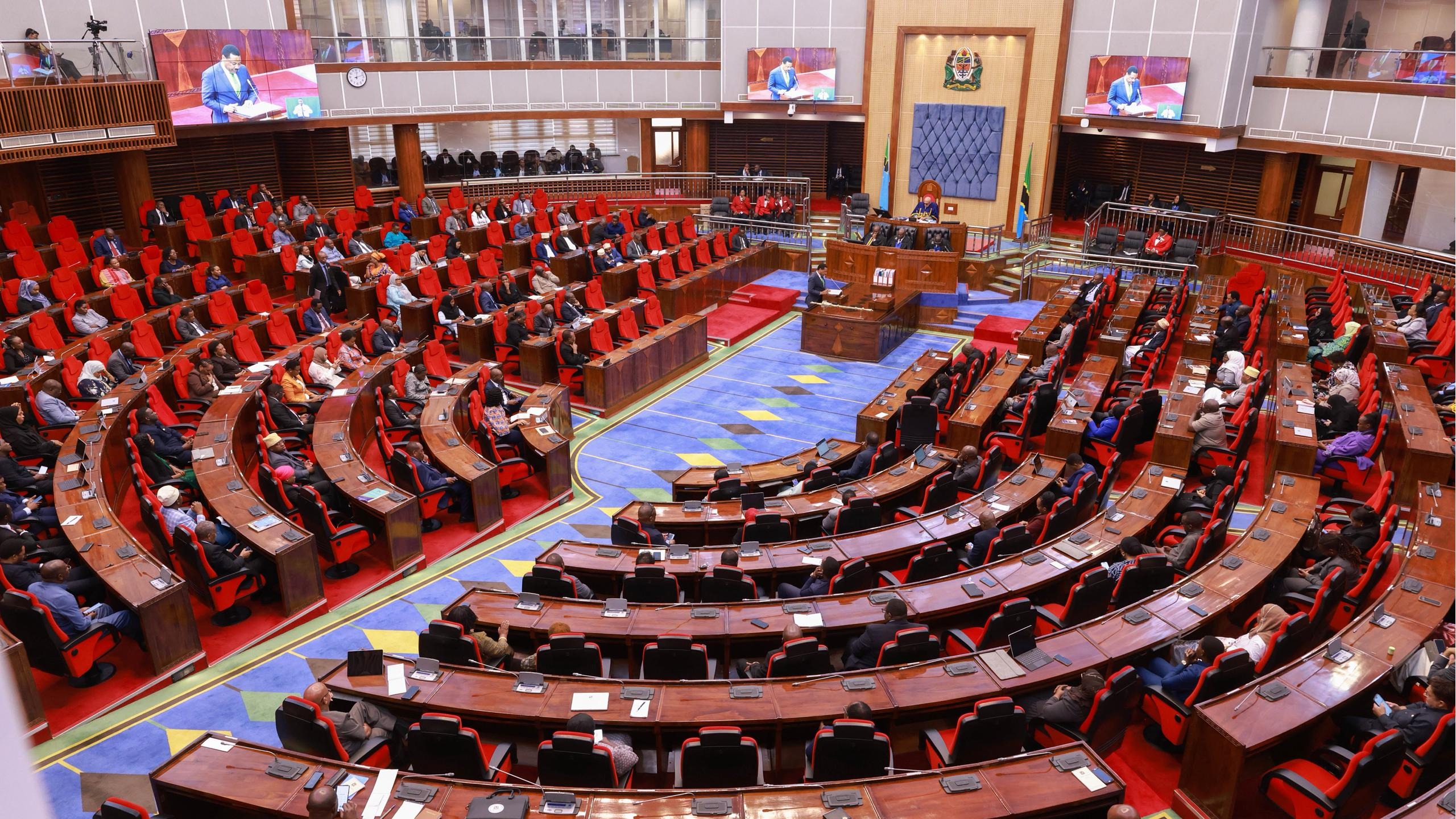 Bunge laahirishwa hadi Machi 3...